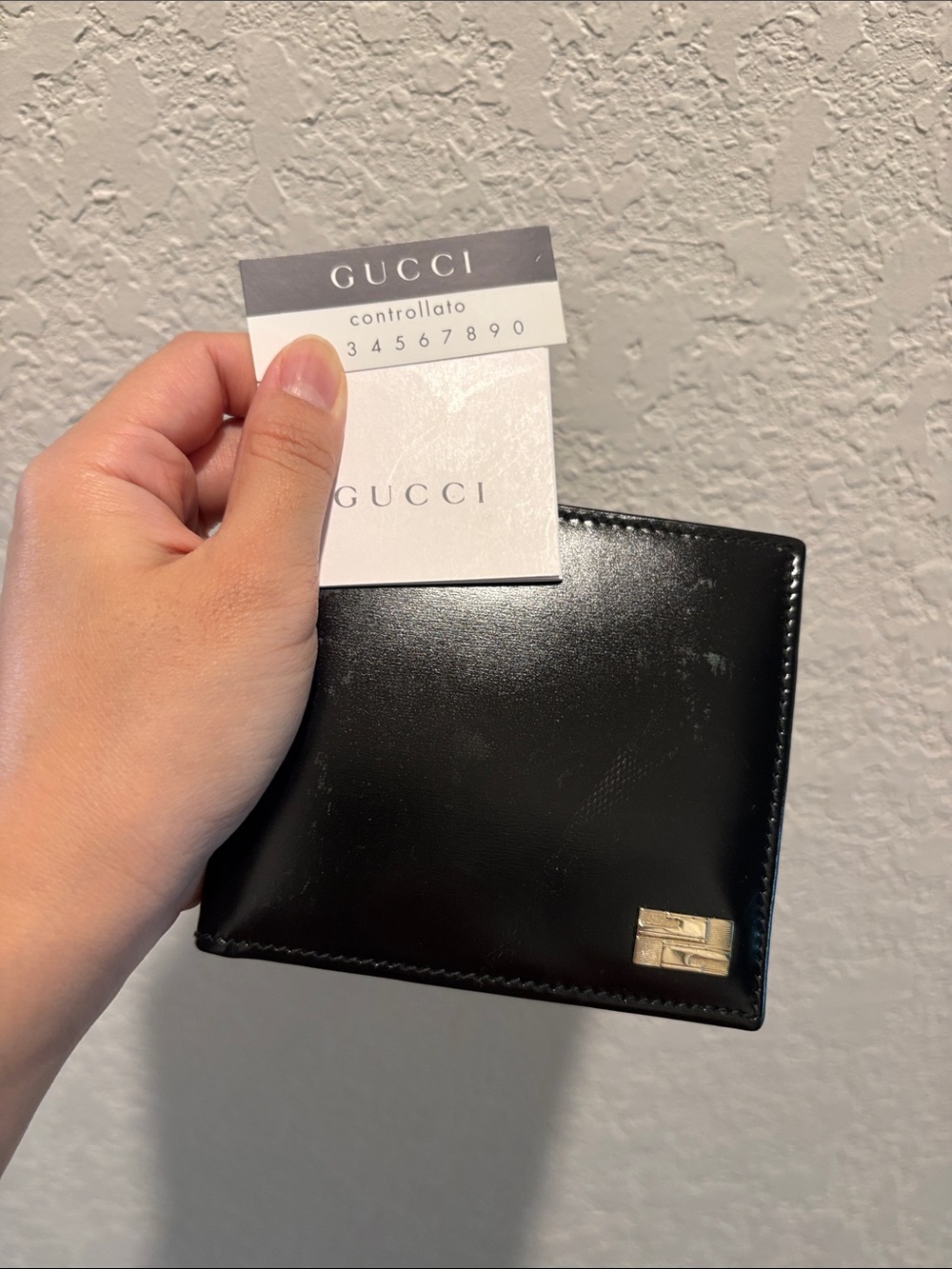 Gucci Men's Black Patent Leather Bi-Fold Wallet